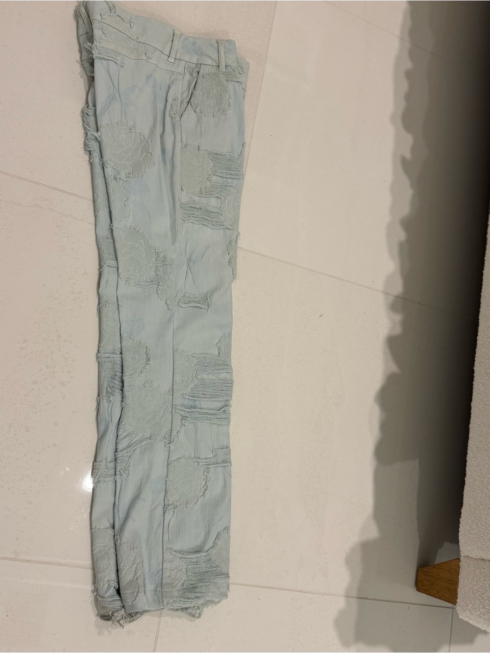 Distressed Light Blue womens Jeans